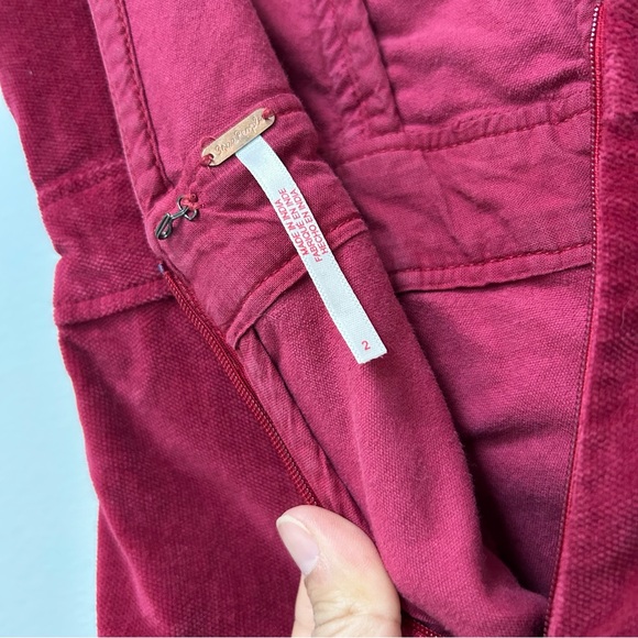 Free People Party Starter Jumpsuit Velvet Corduroy Flare in Holly Berry Red sz 2 - Picture 10 of 12